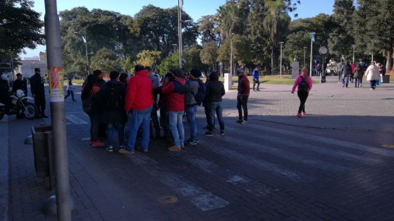 Piquete de vecinos en pleno centro