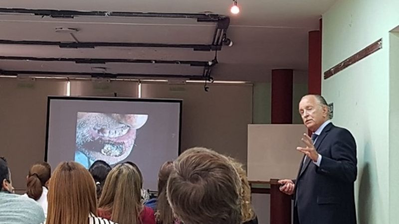 Jornada “Puesta al día en Cáncer Bucal”