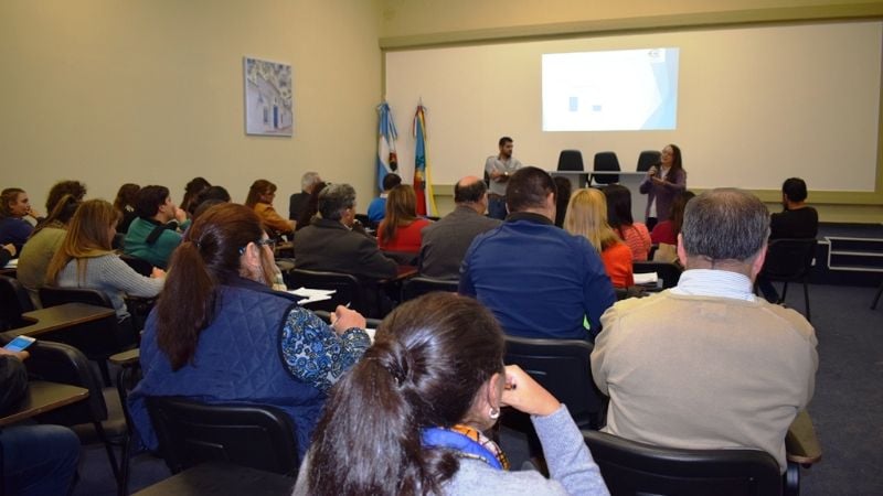 Se podrán denunciar telefónicamente hechos de violencia en las escuelas