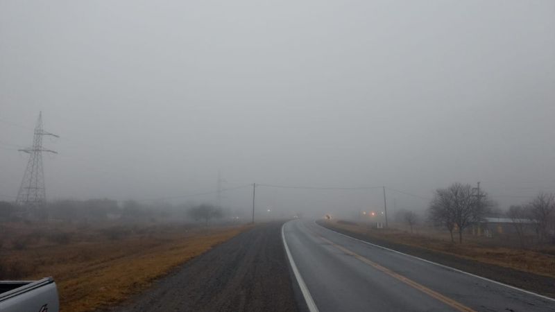 Alertan por niebla y llovizna en la Ruta 157