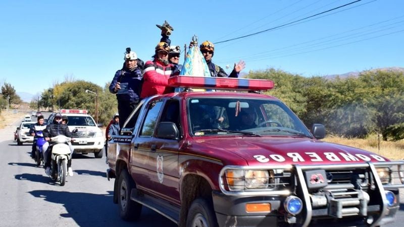 Los Bomberos de Santa María fueron recibidos como héroes