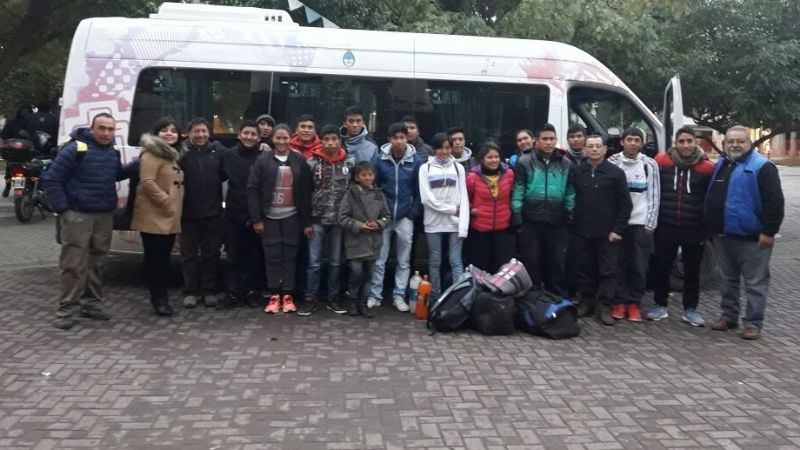 Egresados de Antofagasta en viaje de fin curso en Los Cocos
