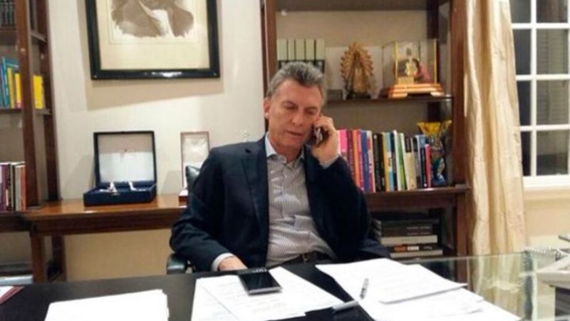 Macri llamó por teléfono al jefe de la patrulla que auxilió a la comitiva presidencial
