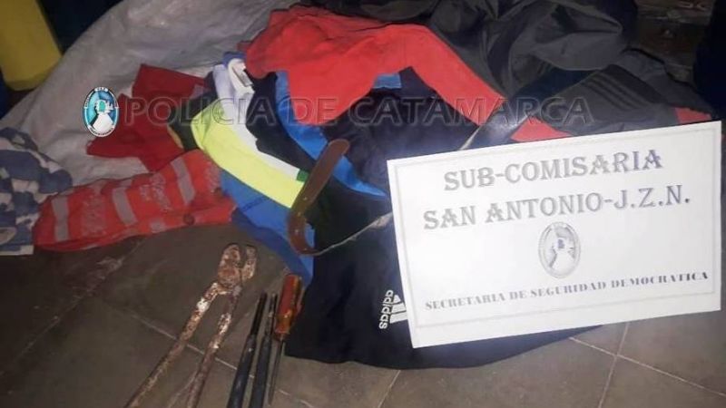 Aprehenden a un joven y secuestran elementos en Fray Mamerto Esquiú