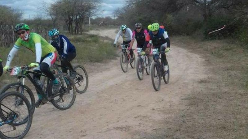 Buen desempeño de pedalistas recreinos en el MTB "Integrando Pueblos 2018"