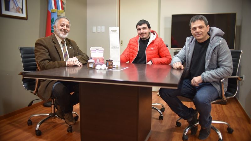Pequeños productores se reunieron con el senador Solá Jais