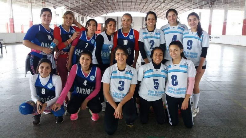 Las chicas de Club de Amigos ganaron el regional en Ranchillos