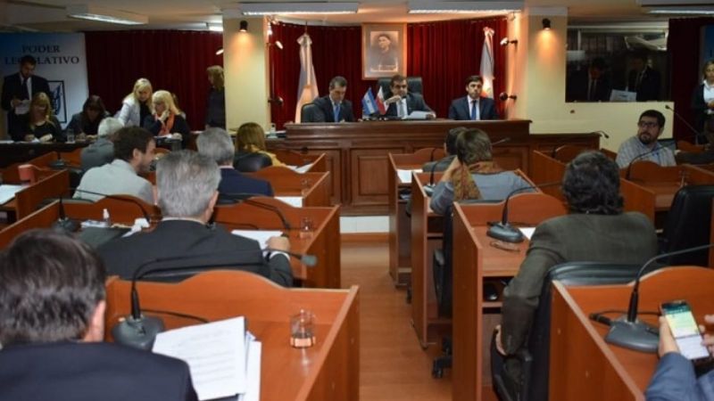 Diputados reconoció a los bomberos voluntarios rescatistas