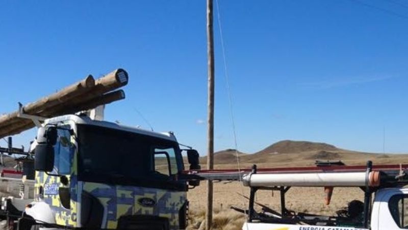 Repararon línea de energía en el cerro Ancasti
