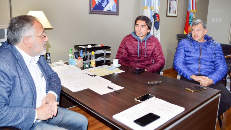 Buscan regularizar la situación de clubes de Belén