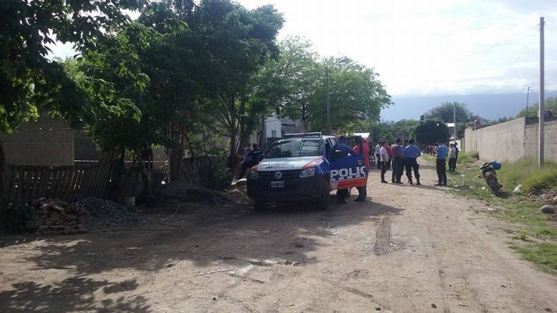 Le robaron el auto y lo encontraron abandonado