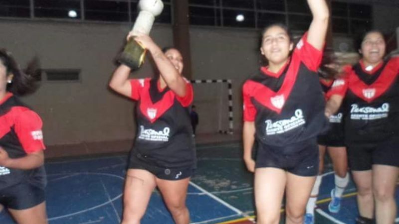 Voley: Las chicas de San Martín de Belén se consagraron campeonas