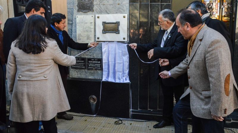 Homenaje al cumplirse los 30 años del fallecimiento de Vicente Leónides Saadi
