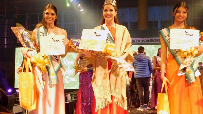 La Reina del Poncho es de Paclín