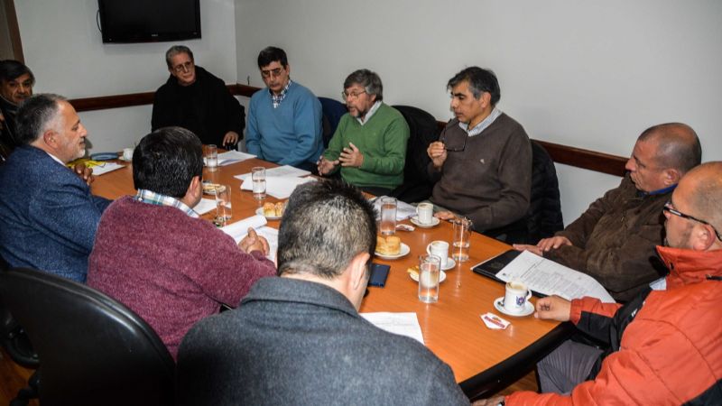 Senadores trabajan con el Centro de Ingenieros de Catamarca