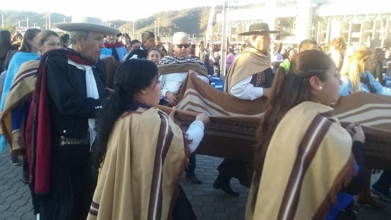 Quedó inaugurada la Fiesta del Poncho
