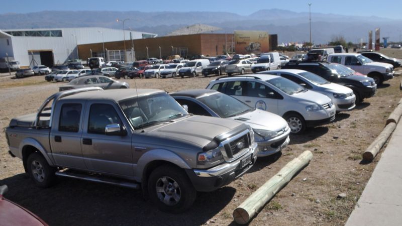 Cinco arrestados por una pelea en una playa del Predio Ferial