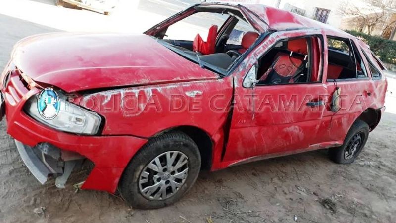 Un herido hospitalizado tras un vuelco en Belén