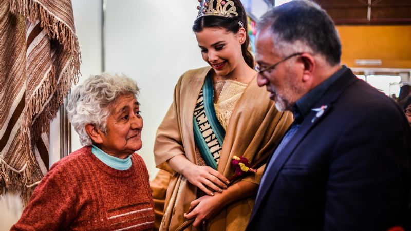 Solá Jais visitó la Fiesta del Poncho: “Hay que sentirse orgullosos”