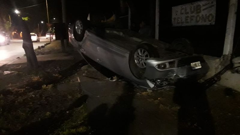 Vuelco en avenida Ocampo