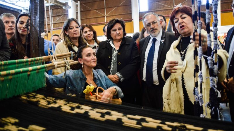 Michetti visitó el Poncho