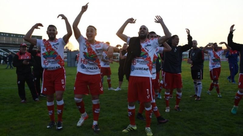 Luján ganó el duelo de debutantes en Copa Argentina