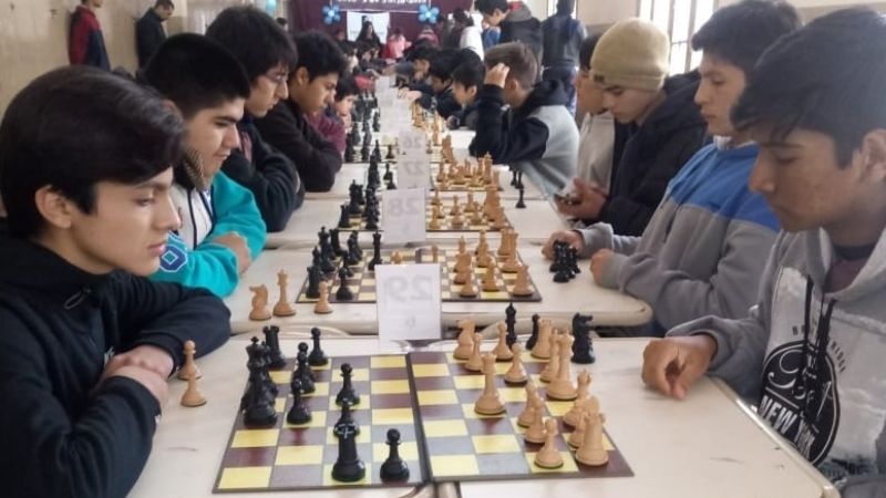 Exitoso torneo Intercolegial de Ajedrez “Indu 2018”
