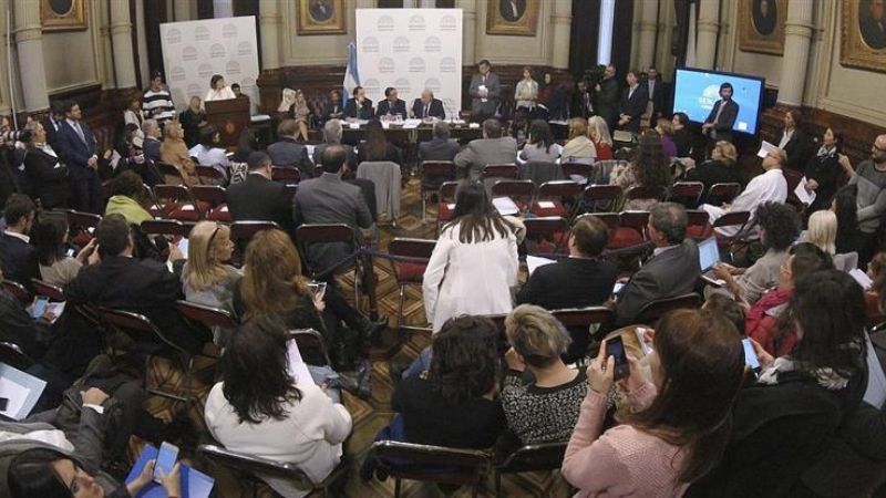 Nueva ronda de expositores en el Senado por la ley del aborto legal