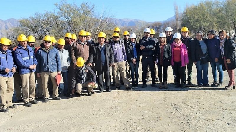 Comenzó construcción de centro cultural