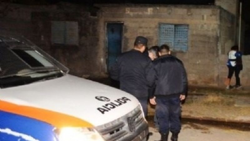 Una mujer pidió auxilio a la Policía para controlar a su hijo adolescente