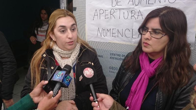 Profesoras de Educación Especial reclaman falta de pago de obras sociales