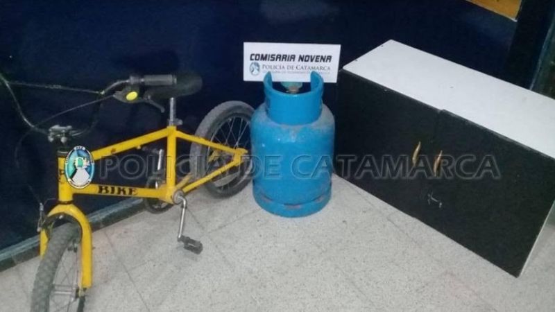 Encuentran en un descampado, elementos robados