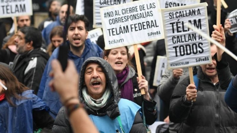 Para Macri, los despidos de Télam fueron porque no daban "un servicio eficiente"