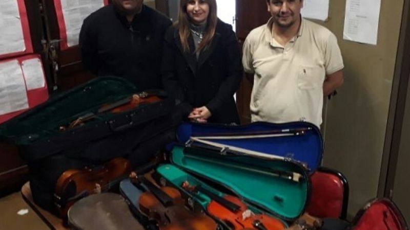 Reconocido luthier generó gran convocatoria en el Conservatorio Mario Zambonini