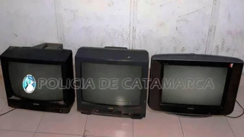 Recuperan 4 televisores robados en Capayán
