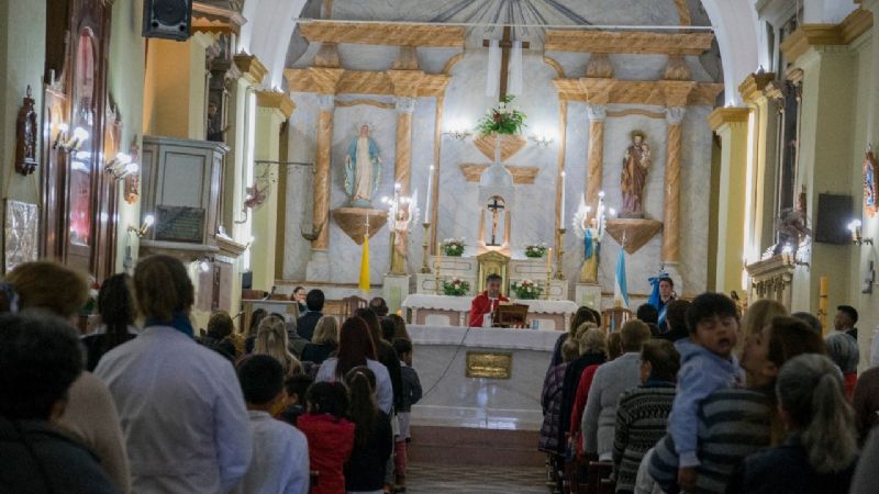 En Piedra Blanca honraron al Sagrado Corazón de Jesús