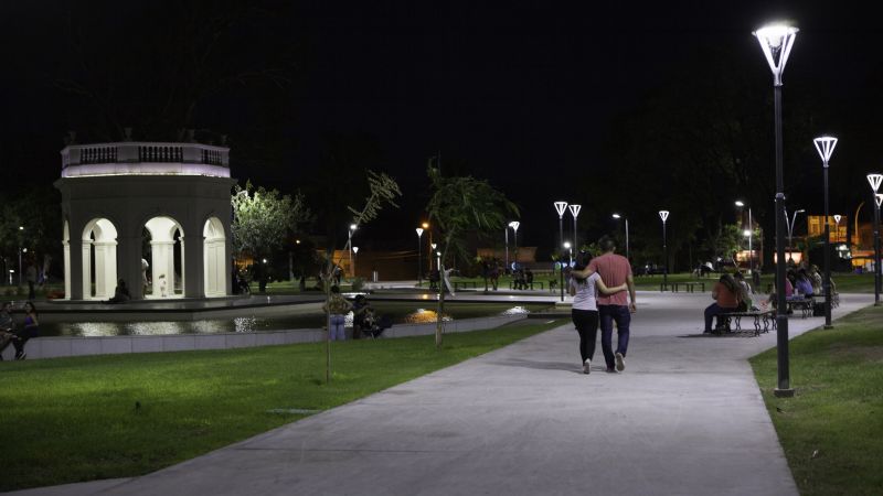 Tres menores protagonizar un desorden en la Alameda