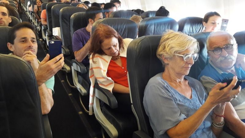 Sin precios mínimos para volar, las low cost anuncian rebajas de hasta el 70%