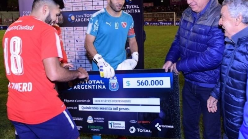 Goleada histórica del “Rojo” en Copa Argentina