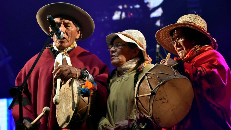 El “Poncho” volvió el viernes a sus noches de esplendor