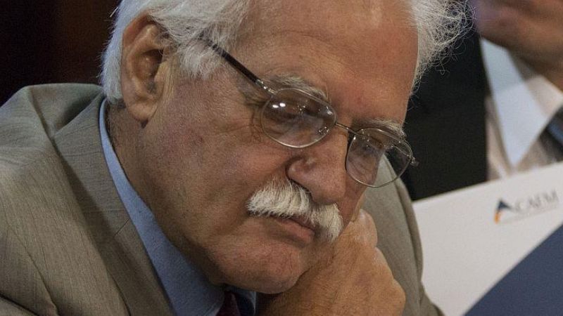 Para Pignanelli, "la crisis no pasó, está empezando y será más severa"