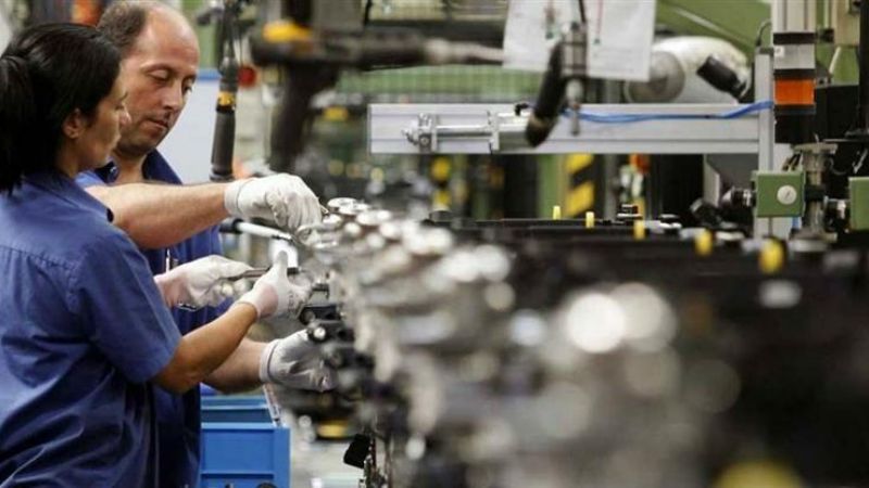 La producción industrial pyme cayó 3,9% interanual en junio