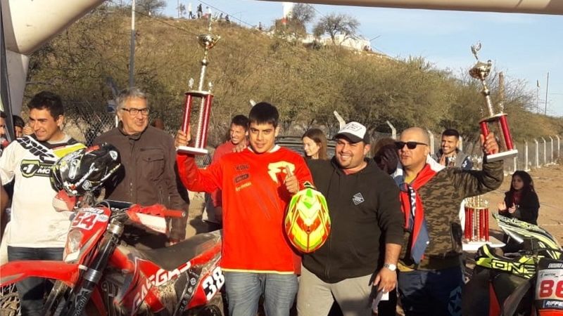 El Enduro Provincial tuvo su fiesta en Recreo