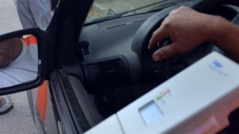Le quitaron el auto por conducir ebrio