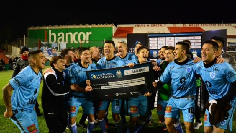 “A lo Abreu”, Defensores de Zárate eliminó a Godoy