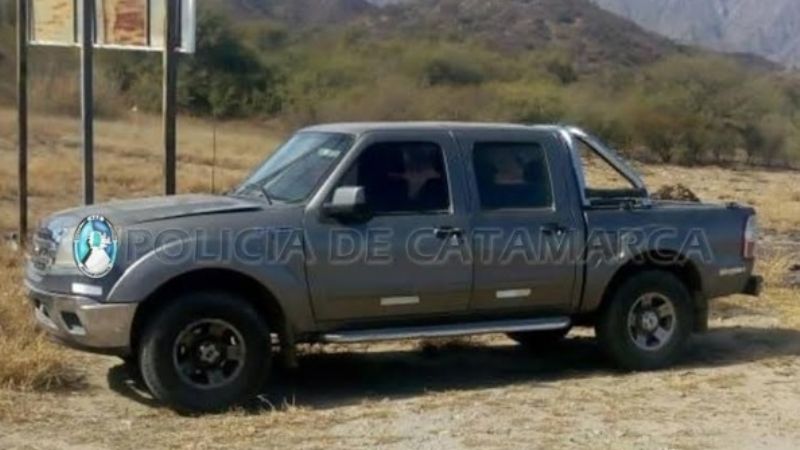 Secuestran vehículos y decomisan carne de cerdo