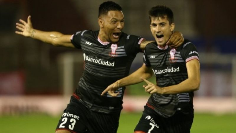 Huracán con Victoriano Arenas por Copa Argentina