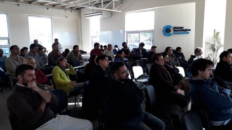 Taller creativo en Catamarca del Concurso Argentina Innova