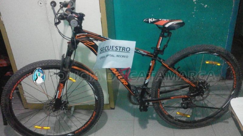 Aprehenden a un joven y recuperan una bicicleta robada en Recreo