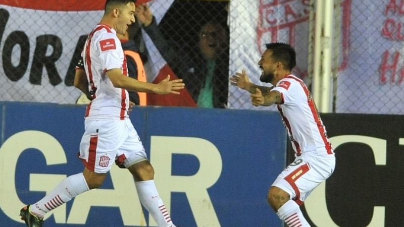 El “Ciruja” bajó al “Patrón” y sigue en Copa Argentina